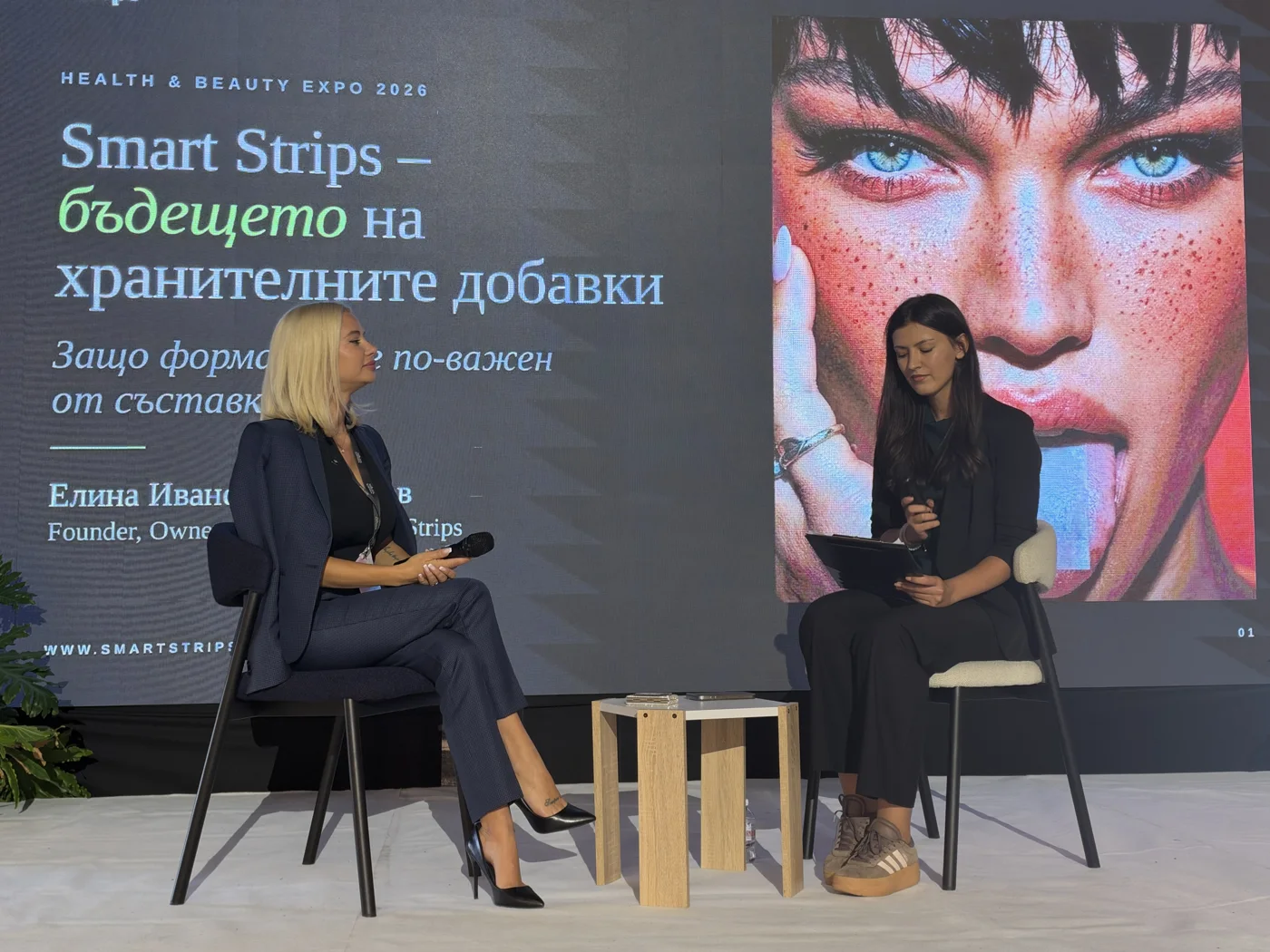 Elina Ivanova-Atanassov on stage at Health & Beauty Expo 2026, under the title Smart Strips, the future of food supplements